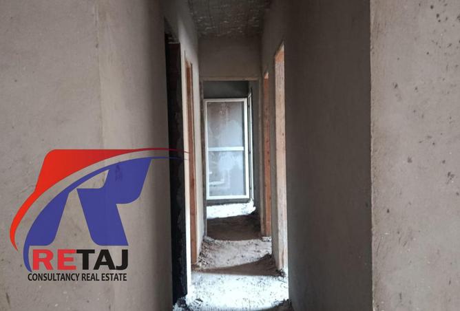 74049040 - Property Image 3