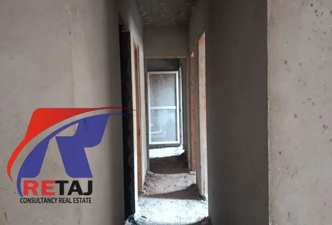 74049040 - Property Image 3