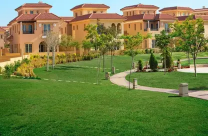 Villa - 6 Bedrooms - 7 Bathrooms for sale in Hyde Park - New Cairo City - Cairo