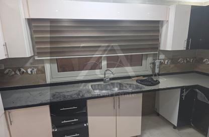 Apartment - 2 Bedrooms - 2 Bathrooms for rent in Stone Residence - 5th Settlement Compounds - The 5th Settlement - New Cairo City - Cairo