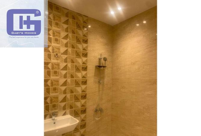 67222902 - Property Image 2