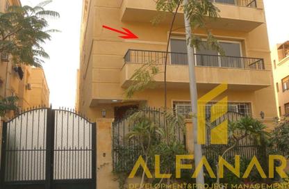 Apartment - 4 Bedrooms - 3 Bathrooms for sale in Ganoob El Acadimia - New Cairo City - Cairo