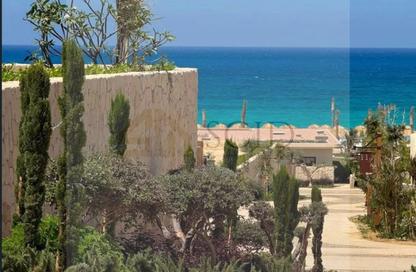 Chalet - 2 Bedrooms - 2 Bathrooms for sale in Ramla - Ras Al Hekma - North Coast