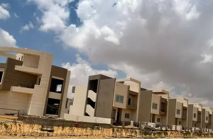 فيلا - 4 غرف نوم - 4 حمامات للبيع في مونتانيا - مدينة زايد الجديدة - الشيخ زايد - الجيزة