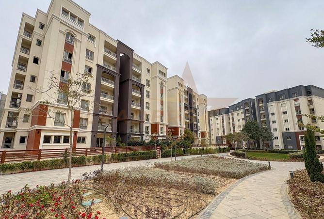 72180857 - Property Main Image