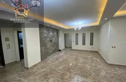 شقة - 3 غرف نوم - 2 حمامات للايجار في عمارات البنفسج - البنفسج - مدينة القاهرة الجديدة - القاهرة