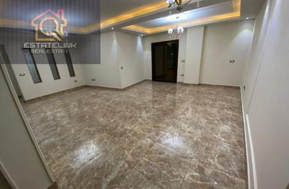 شقة - 3 غرف نوم - 2 حمامات للايجار في عمارات البنفسج - البنفسج - مدينة القاهرة الجديدة - القاهرة