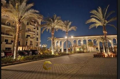 Apartment - 3 Bedrooms - 3 Bathrooms for rent in Village West - Sheikh Zayed Compounds - Sheikh Zayed City - Giza