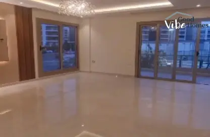 شقة - 3 غرف نوم - 3 حمامات للايجار في تاج سلطان - الطريق الدائري - القاهرة