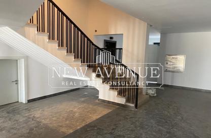 Apartment - 3 Bedrooms - 3 Bathrooms for sale in Sodic East - 6th District - New Heliopolis - Cairo