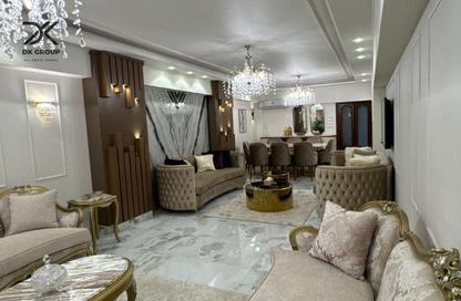 Apartment - 3 Bedrooms - 3 Bathrooms for sale in Smouha - Hay Sharq - Alexandria