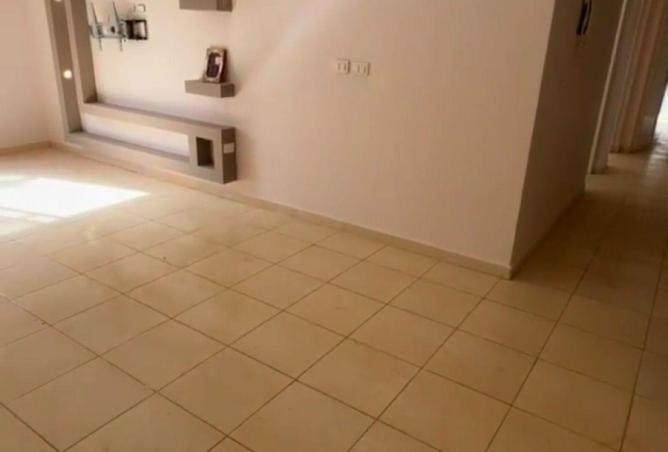 72978803 - Property Main Image