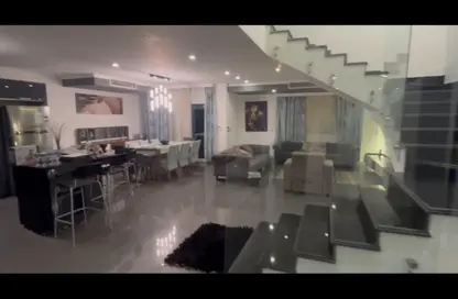 Apartment - 3 Bedrooms - 3 Bathrooms for sale in Dokki - Giza