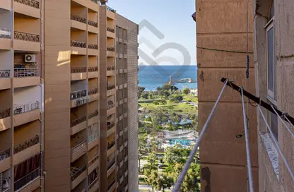 Apartment - 3 Bedrooms - 2 Bathrooms for sale in El Montazah - Hay Than El Montazah - Alexandria Apartment - 3 Bedrooms - 2 Bathrooms for sale in El Montazah - Hay Than El Montazah - Alexandria