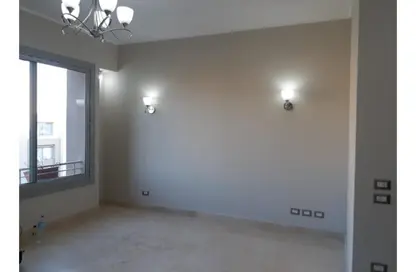 Apartment - Studio - 1 Bathroom for sale in Palm Hills Village Gate - South Investors Area - New Cairo City - Cairo