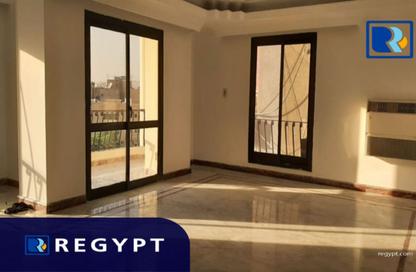 Office Space - Studio - 2 Bathrooms for rent in Degla Square - Degla - Hay El Maadi - Cairo