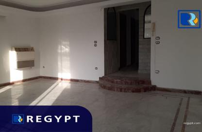 Office Space - Studio - 2 Bathrooms for rent in Degla Square - Degla - Hay El Maadi - Cairo