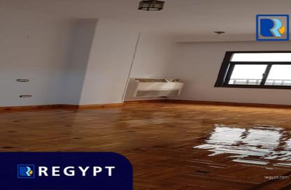 Office Space - Studio - 2 Bathrooms for rent in Degla Square - Degla - Hay El Maadi - Cairo