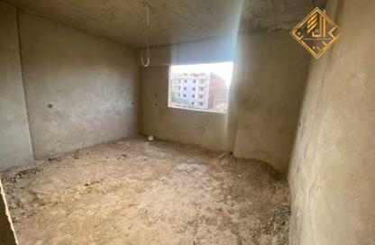 Apartment - 4 - 2 for sale in Al Tahrir St. - Dokki - Giza