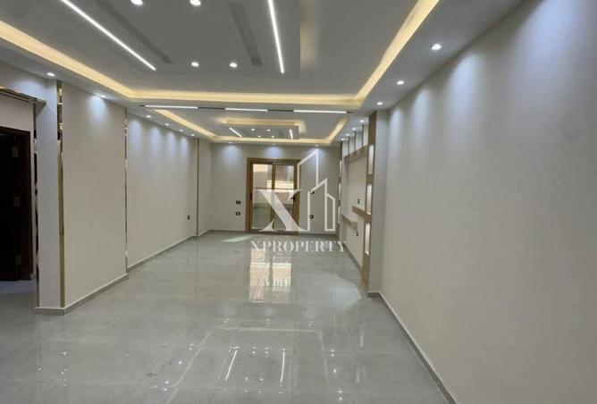 8440860 - Property Image 3