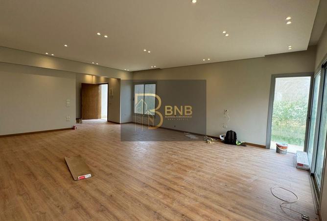 82105368 - Property Image 2