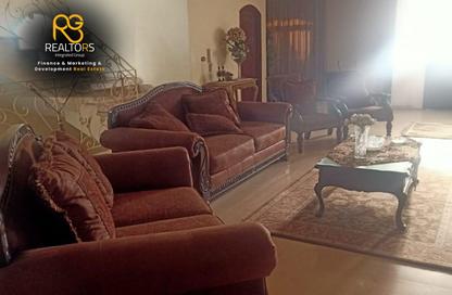 فيلا - 6 غرف نوم - 3 حمامات للبيع في كمبوند الياسمين - كمبوندات 6 أكتوبر - مدينة 6 أكتوبر - الجيزة فيلا - 6 غرف نوم - 3 حمامات للبيع في كمبوند الياسمين - كمبوندات 6 أكتوبر - مدينة 6 أكتوبر - الجيزة