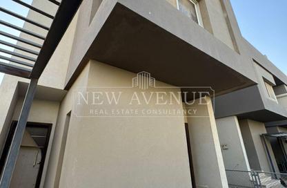 Townhouse - 4 Bedrooms - 4 Bathrooms for sale in Etapa - Sheikh Zayed Compounds - Sheikh Zayed City - Giza