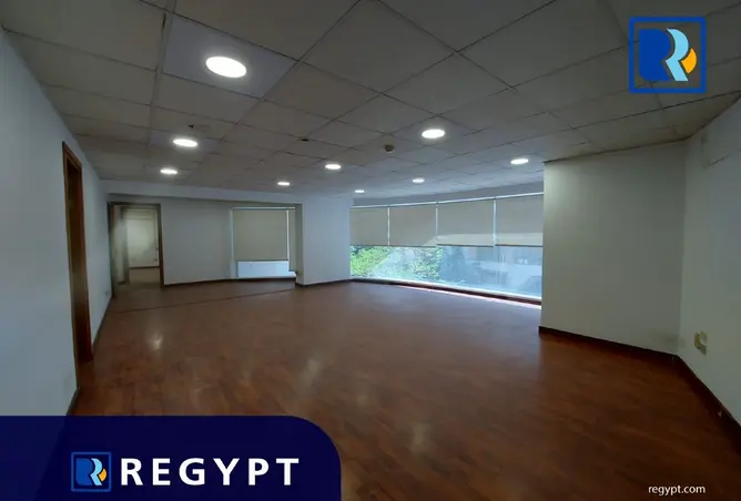 102898354 - Property Image 3