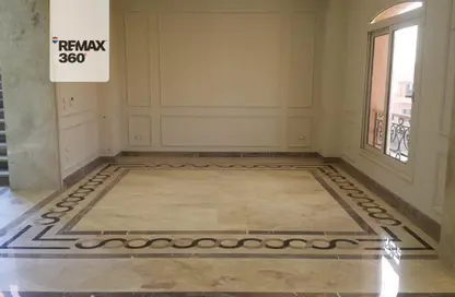 فيلا - 4 غرف نوم - 5 حمامات للبيع في اميرالد بارك - امتداد المستثمرين الشمالية - مدينة القاهرة الجديدة - القاهرة