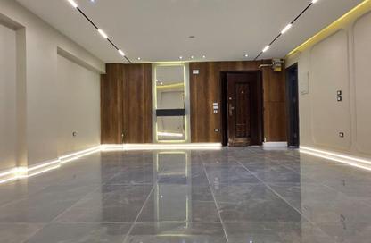 Apartment - 3 Bedrooms - 2 Bathrooms for sale in Gate 2 - Ahmose - Hadayek El Ahram - Giza