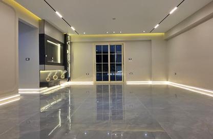 Apartment - 3 Bedrooms - 2 Bathrooms for sale in Gate 2 - Ahmose - Hadayek El Ahram - Giza