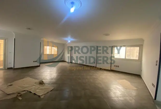 8638920 - Property Image 3