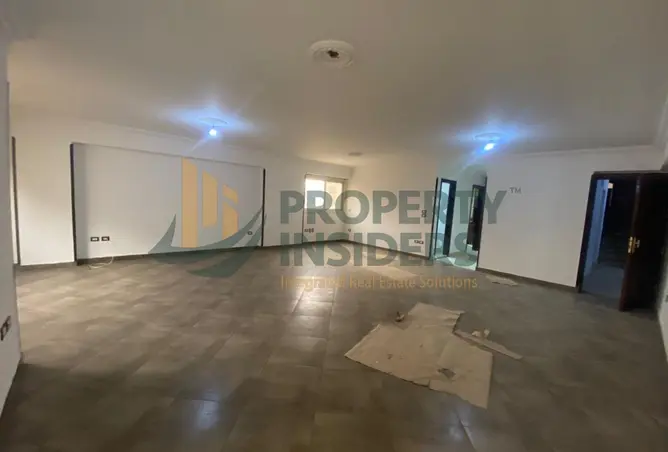 8638920 - Property Image 2