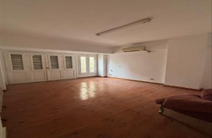 Office Space - 3 Bedrooms - 2 Bathrooms for rent in Mohandessin - Giza