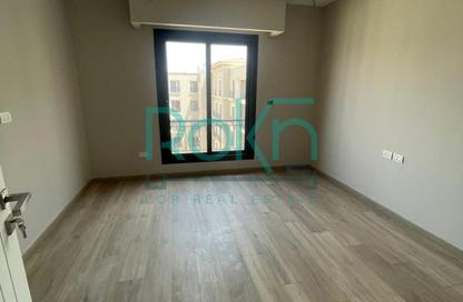 Apartment - 3 Bedrooms - 3 Bathrooms for rent in Village West - Sheikh Zayed Compounds - Sheikh Zayed City - Giza