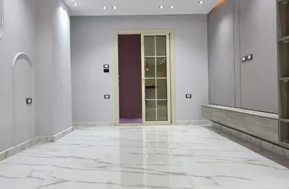 شقة - 3 غرف نوم - 2 حمامات للبيع في البوابة الثانية - احمس - حدائق الاهرام - الجيزة