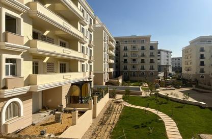 Apartment - 4 Bedrooms - 4 Bathrooms for sale in Centerville - Hyde Park - New Cairo City - Cairo