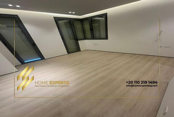 72447238 - Property Image 3
