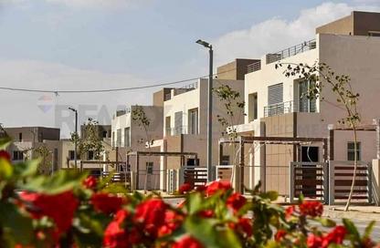 Villa - 7 Bedrooms - 7+ Bathrooms for sale in Palm Hills - Alexandria Compounds - Alexandria
