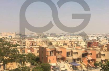 تاون هاوس - 3 غرف نوم - 4 حمامات للبيع في فرست هايتس - محور 26 يوليو - مدينة 6 أكتوبر - الجيزة