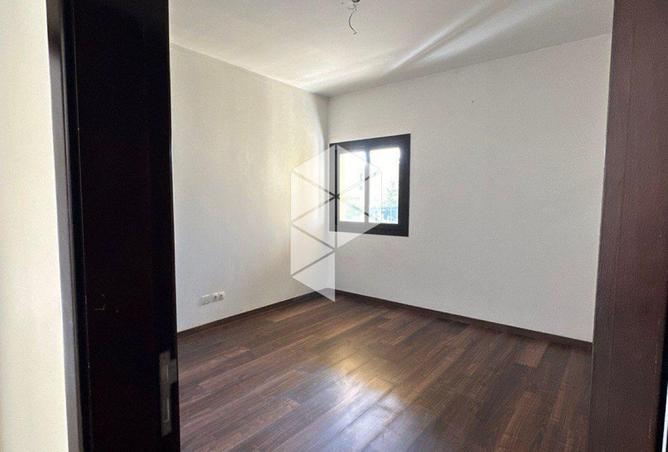 8603155 - Property Image 2