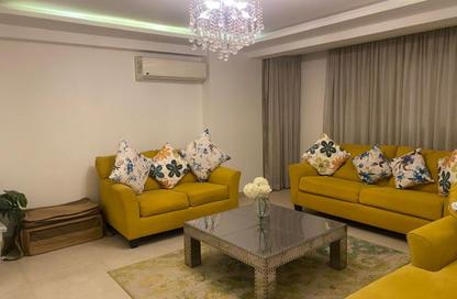 شقة - 3 غرف نوم - 3 حمامات للايجار في شارع عبد المنعم رياض - المهندسين - الجيزة