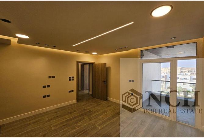 8557819 - Property Image 2