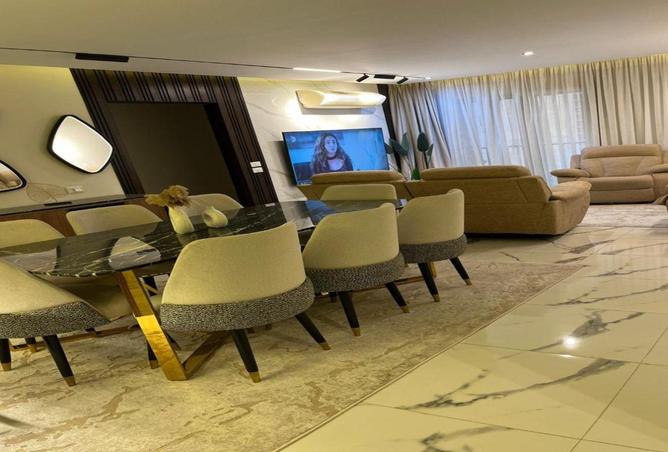 8406788 - Property Image 3