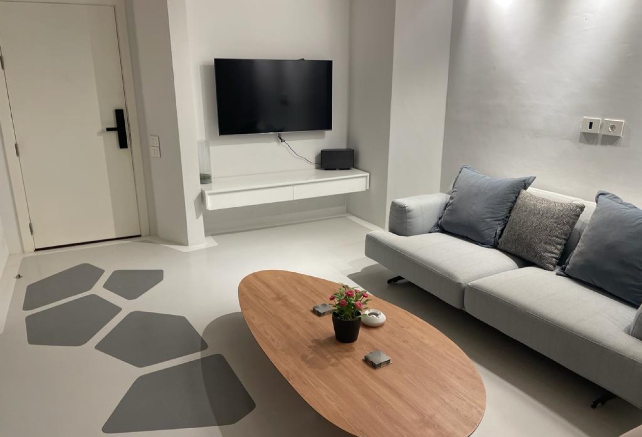 For Sale Apartment In Swan Lake Prime Located thumbnail