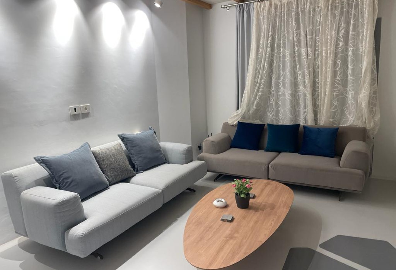 For Sale Apartment In Swan Lake Prime Located thumbnail