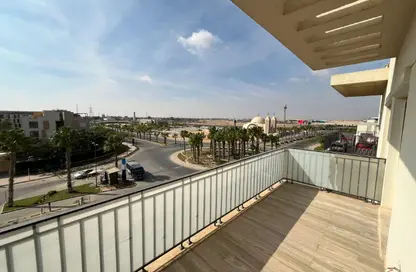 (بنتهاوس  (روف - 2 غرف نوم - 3 حمامات للبيع في ذا كورت ياردز - كمبوندات الشيخ زايد - الشيخ زايد - الجيزة