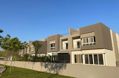 Villa - 4 - 4 for sale in Etapa - Sheikh Zayed Compounds - Sheikh Zayed City - Giza