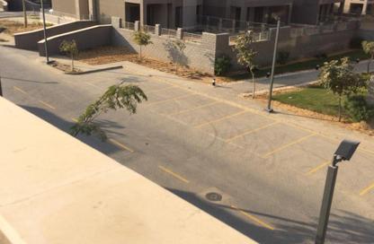 فيلا - 3 غرف نوم - 3 حمامات للبيع في فيلدج جيت - المستثمرين الجنوبية - مدينة القاهرة الجديدة - القاهرة