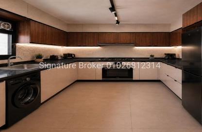 Apartment - 2 Bedrooms - 2 Bathrooms for rent in Moon Residences - Fifth Square - The 5th Settlement - New Cairo City - Cairo